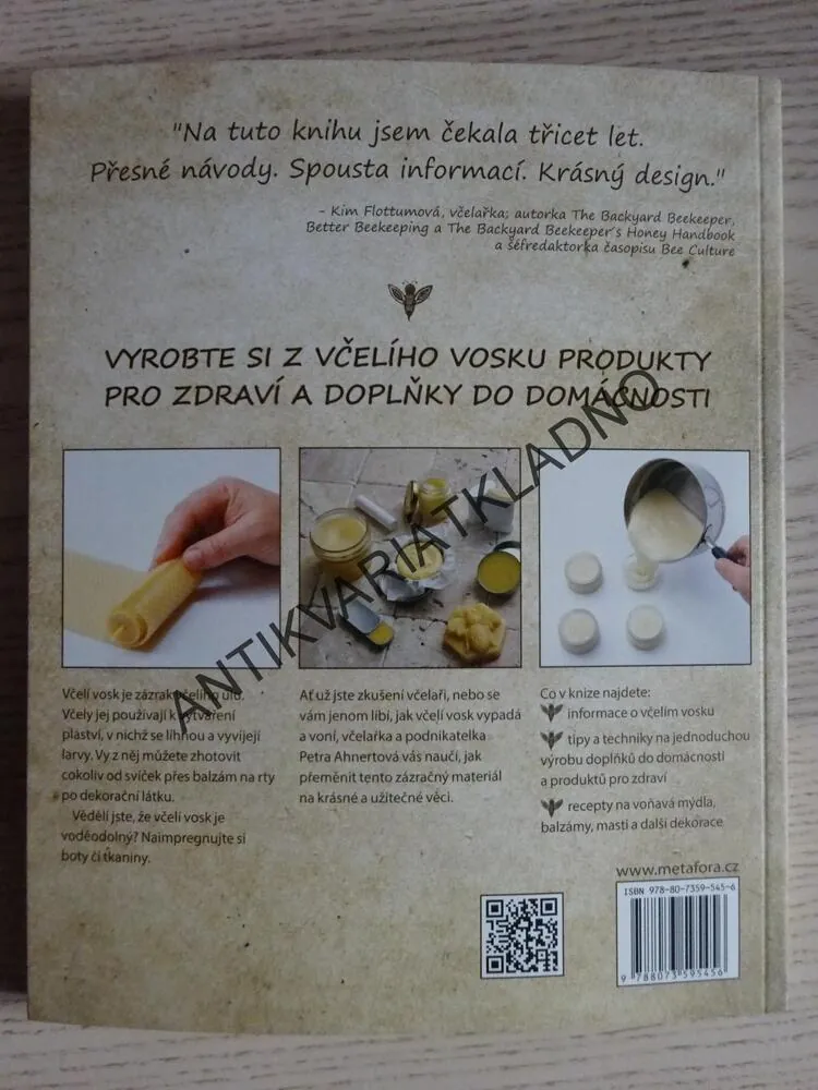 VČELÍ VOSK, PETRA AHNERTOVÁ, **an