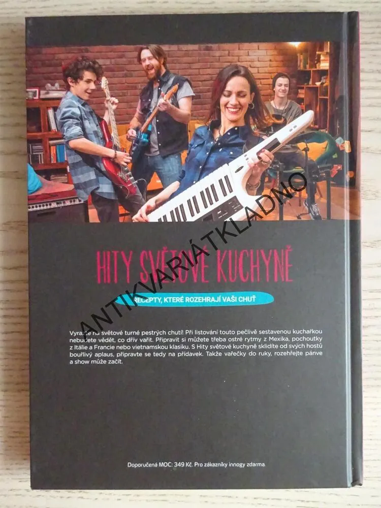 HITY SVĚTOVÉ KUCHYNĚ, **an