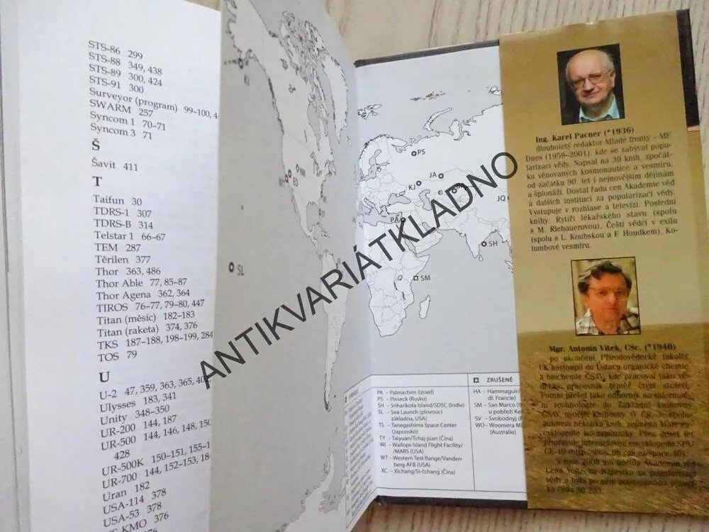 PŮLSTOLETÍ KOSMONAUTIKY, KAREL PACNER, ANTONÍN VÍTEK, **an