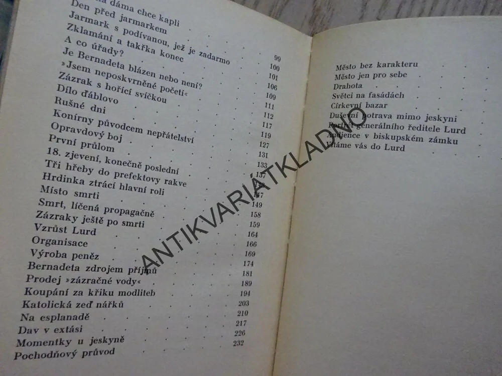 LURDSKÉ DIVADLO, K. HADRBOLEC, **an