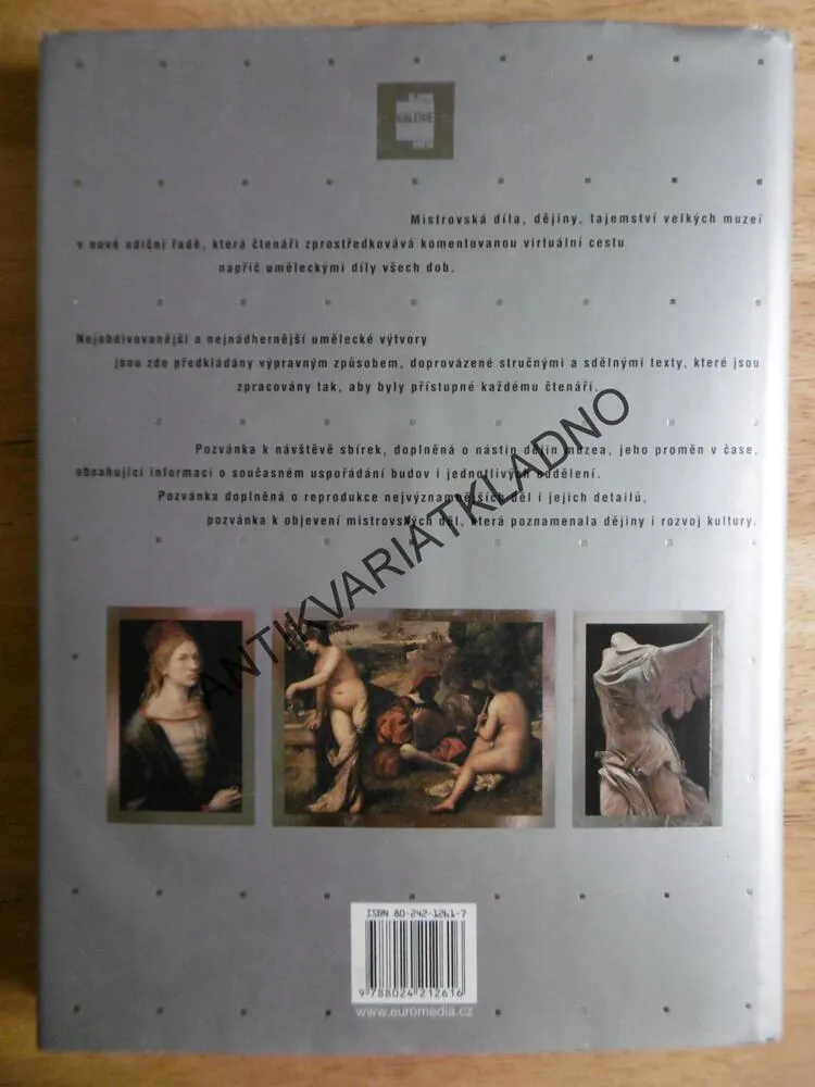 LOUVRE, PAŘÍŽ, FRANCIE, 