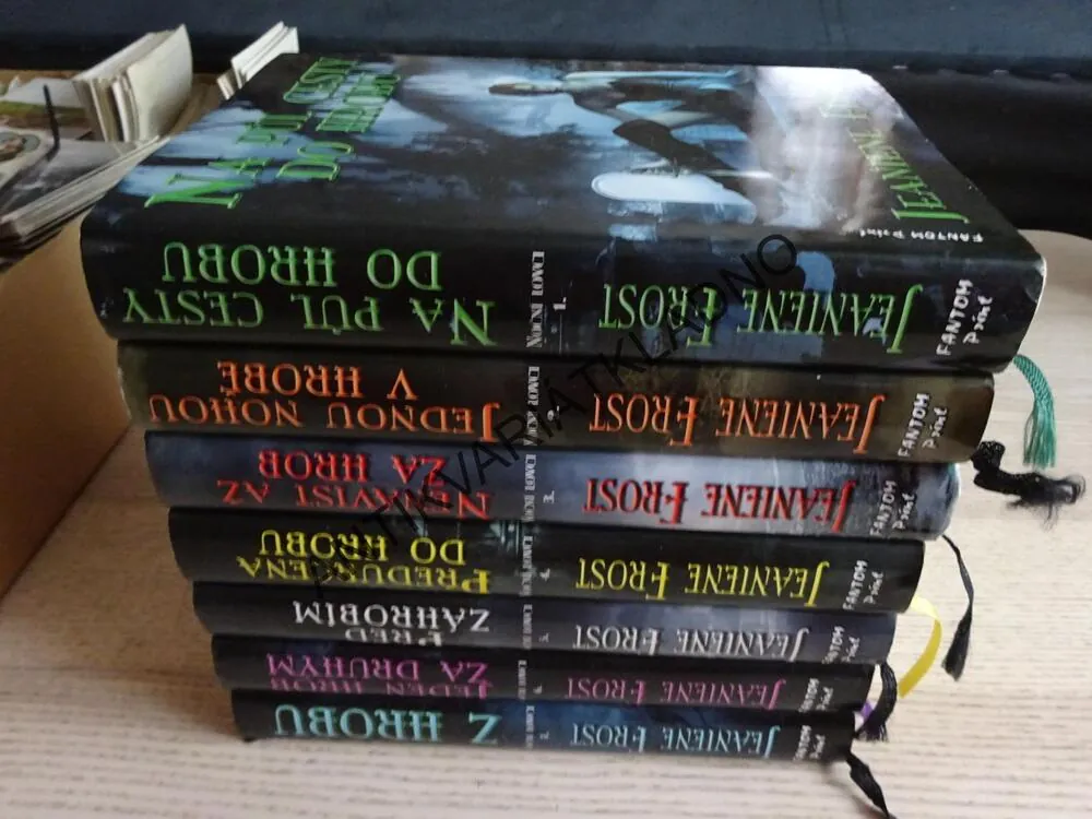 NOČNÍ LOVCI 1-7., JEANIENE FROST, **an