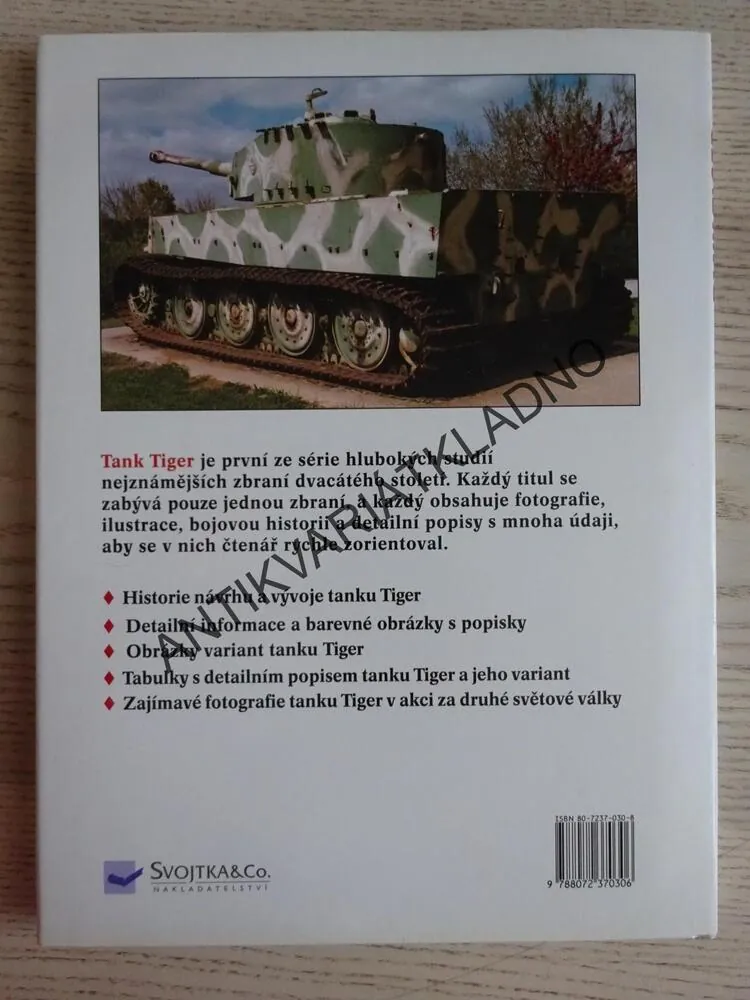 TANK TIGER, ROGER FORD, VÁLEČNÉ ZBRANĚ. **an