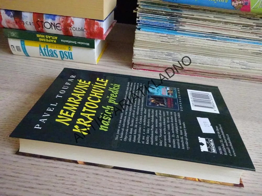 NEMRAVNÉ KRATOCHVÍLE NAŠICH PŘEDKŮ, PAVEL TOUFAR, **an