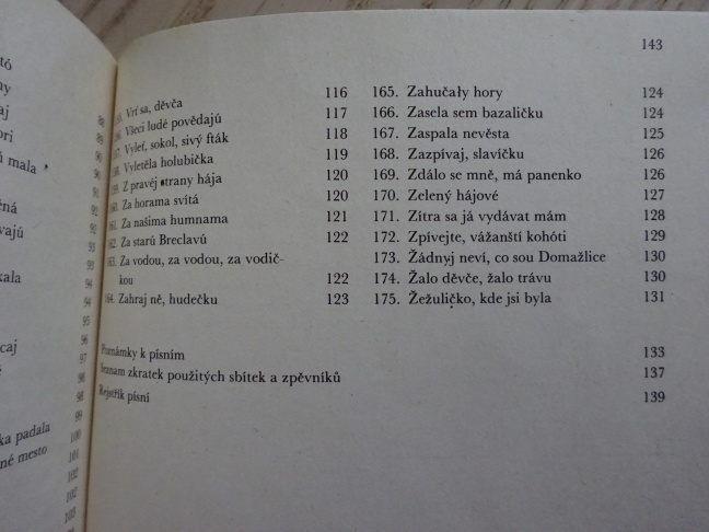 NÁRODNÍ ZPĚVNÍK, ZPĚV, HARMONIKA, KYTARA, KLAVÍR, **an