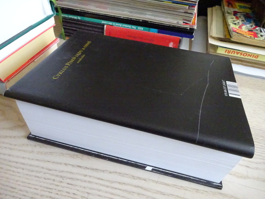 BOUŘE MEČŮ, KNIHA TŘETÍ, PÍSEŇ LEDU A OHNĚ, GEORGE R. R. MARTIN, **an