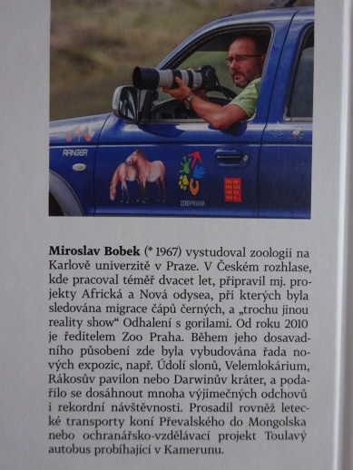SUPI V HOTELU CONTINENTAL A DALŠÍ ZÁPISKY ŘEDITELE ZOO, MIROSLAV BOBEK, **an