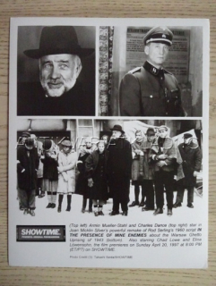 V PŘÍTOMNOSTI NEPŘÍTELE, FOTOSKA FILM USA 1334