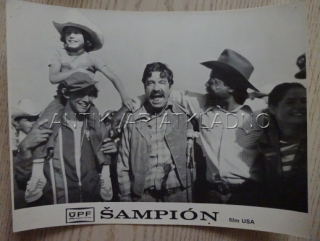 ŠAMPIÓN, FOTOSKA FILM USA 3671