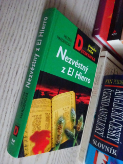 NEZVĚSTNÝ Z EL HIERRO, HELENA HARDENOVÁ, **an