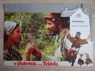 ŠUMAŘ NA STŘEŠE, FOTOSKA FILM USA 5139
