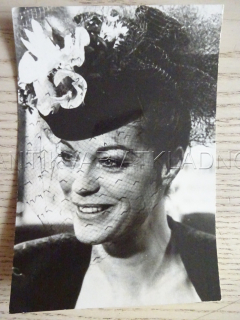 FOTOGRAFIE - ROMI SCHNEIDER, STARÁ PUŠKA