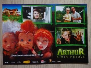 ARTHUR A MINIMOJOVÉ, FOTOSKA FILM USA 5625