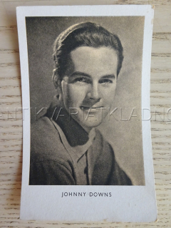 DOWNS JOHNNY, FILMOVÁ KARTIČKA KINOREVUE