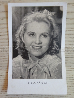 MÁJOVÁ STELA, FILMOVÁ KARTIČKA KINOREVUE