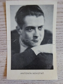 NOVOTNÝ ANTONÍN, FILMOVÁ KARTIČKA KINOREVUE 37