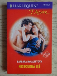 NESTOUDNÁ LEŽ, BARBARA MCCAULEYOVÁ, **an