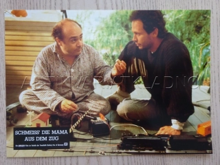 VYHOĎ MÁTI Z VLAKU, D. DEVITO, M. KEATON, FOTOSKA FILM USA 10754