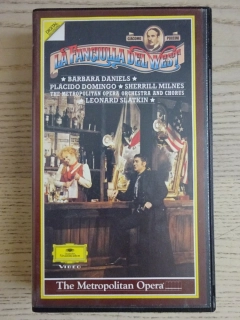 METROPOLITNÍ OPERA: DĚVČE ZE ZÁPADU, OPERA GIACOMO PUCCINI, VHS HUDBA