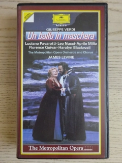 METROPOLITNÍ OPERA: MAŠKARNÍ PLES, OPERA GIUSEPPE VERDI, VHS HUDBA