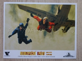 NEBEZPEČNÉ PÁDY, C. SHEEN, FOTOSKA FILM USA 11466