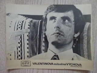 VALENTINOVA MILOSTNÁ VÝCHOVA, FOTOSKA FILM FR 11636