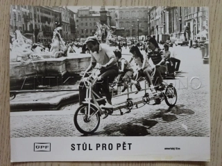 STŮL PRO PĚT, J. VOIGHT, FOTOSKA FILM USA 11751