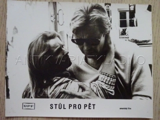 STŮL PRO PĚT, J. VOIGHT, FOTOSKA FILM USA 11755