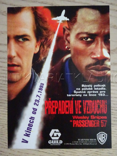 PŘEPADENÍ VE VZDUCHU, W. SNIPES, FILMOVÝ LETÁK
