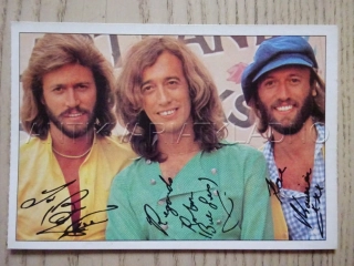 AUTOGRAM BEE GEES, KARTIČKA BRAVO