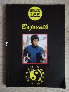 BOJOVNÍK, BRUCE LEE, **an