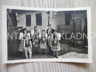 CHODSKO, ČESKÉ NÁRODNÍ KROJE, OKRES DOMAŽLICE, POHLEDNICE 576
