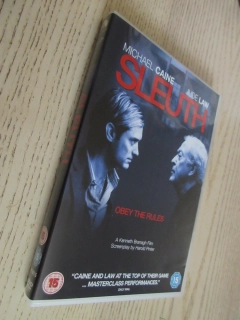 SLÍDIL, M. CAINE, J. LAW, GB OBAL, ČESKÁ VERZE, DVD FILM