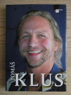 TOMÁŠ KLUS, PETR A DANA ČERMÁKOVI, **an