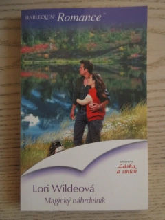 MAGICKÝ NÁHRDELNÍK, LORI WILDEOVÁ, **an