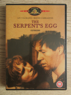 HADÍ VEJCE, L.ULLMANN, D.CARRADINE, I.BERGMAN, GB OBAL, ČESKÁ VERZE, DVD FILM