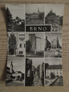 BRNO - PETROV, NÁMĚSTÍ SVOBODY, PORTÁL STARÉ RADNICE, NÁDVOŘÍ STAROBRNĚNSKÉHO KLÁŠTERA, OBCHODNÍ DŮM CENTRUM, VETERÁN - AUTO, AUTOBUS, OKRES BRNO, POHLEDNICE 1002