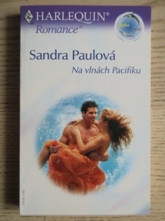 NA VLNÁCH PACIFIKU, SANDRA PAULOVÁ, **an