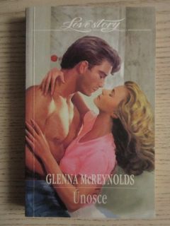 ÚNOSCE, GLENNA MCREYNOLDS, **an