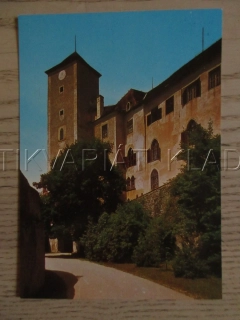 HRAD BÍTOV, HRADNÍ PALÁC OD VSTUPNÍ BRÁNY, OKRES ZNOJMO, POHLEDNICE 1488