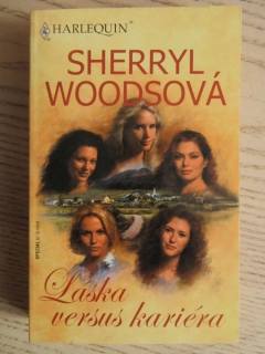 LÁSKA VERSUS KARIÉRA, SHERRYL WOODSOVÁ, **an