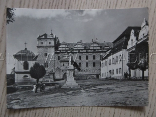 HORŠOVSKÝ TÝN, ČÁST NÁMĚSTÍ S RENESANČNÍM ZÁMKEM, OKRES DOMAŽLICE, POHLEDNICE 1743