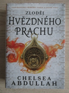 ZLODĚJ HVĚZDNÉHO PRACHU, CHELSEA ABDULLAH, **an