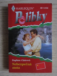 NEBEZPEČNÁ MSTA, DAPHNE CLAIROVÁ, **an