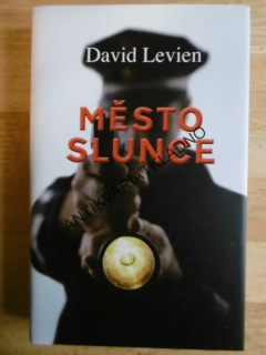 MĚSTO SLUNCE, DAVID LEVIEN, **an