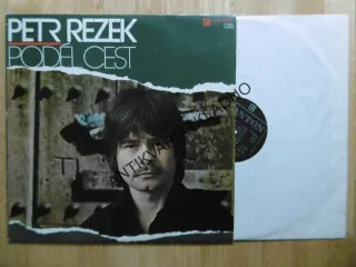 GRAMODESKA - PETR REZEK, PODÉL CEST
