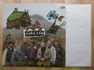 ZELENÁČI, POD LIŠČÍ SKÁLOU, VYČÍTAL, LP