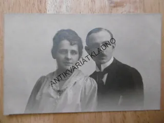 ŽENA A MUŽ, PÁR, PORTRÉT