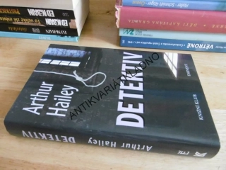 DETEKTIV, ARTHUR HAILEY, *an