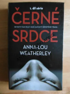 ČERNÉ SRDCE, ANNA-LOU WEATHERLEY, **an